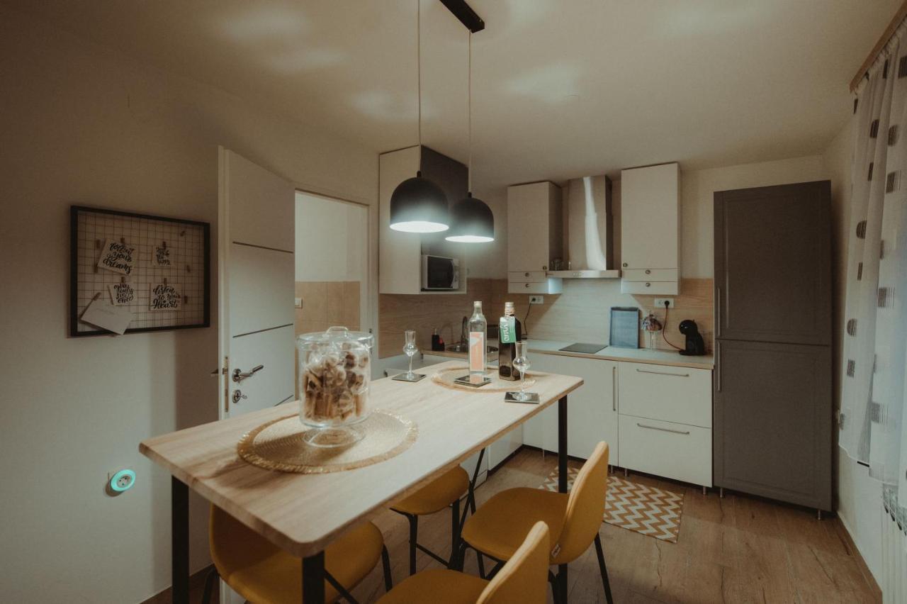 Kucica Apartment จาโกโว ภายนอก รูปภาพ